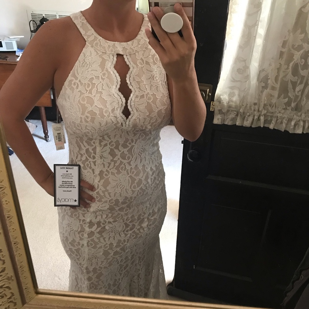 Nightway formal dress